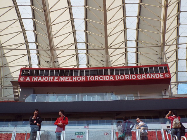 快船前的多 快船前的多